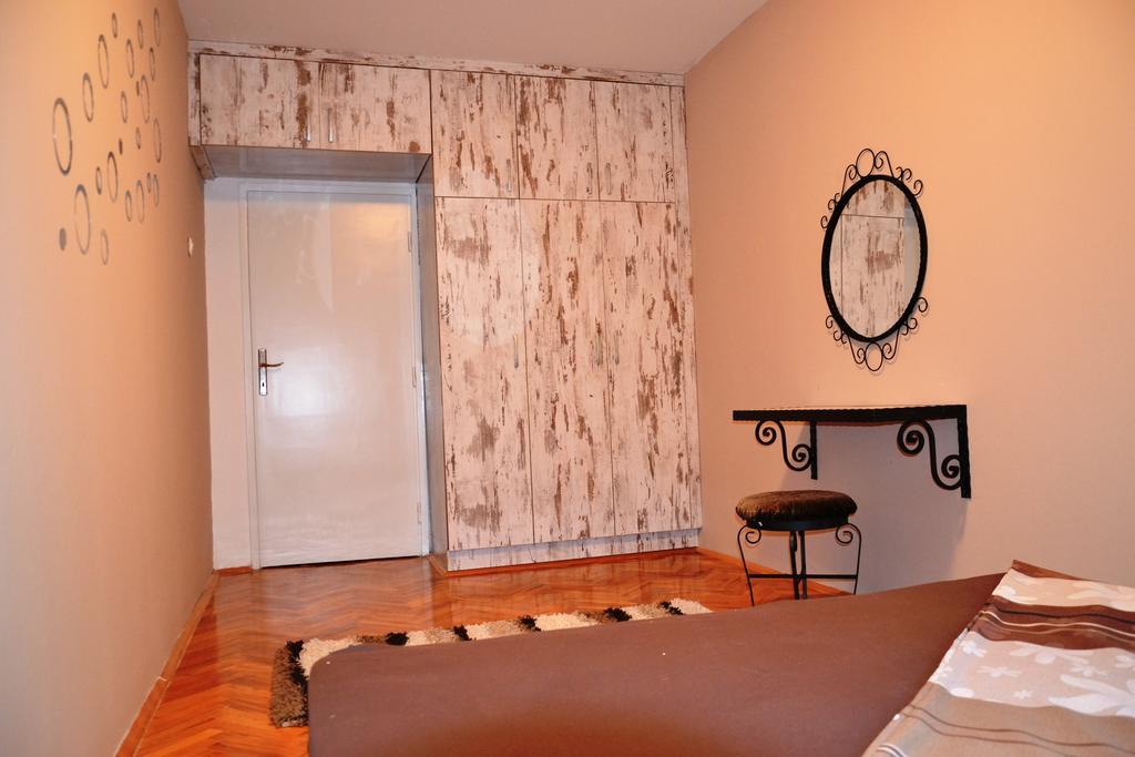 Skopje Cozy Apartment ห้อง รูปภาพ